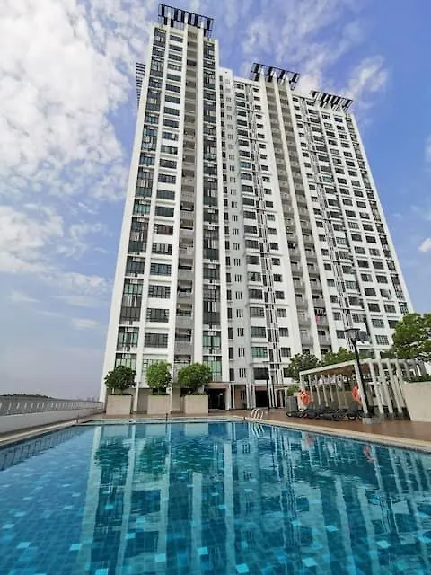 0803 Family Suites Bukit Indah Tvbox Wifi Games Toy 新山